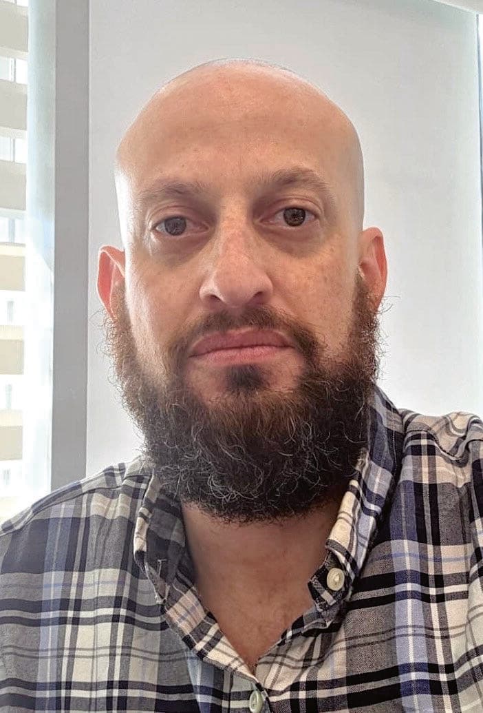 ד“ר הולצברג מני, רופא אף-אוזן-גרון של כללית