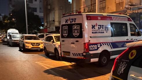 מזירת אירוע מציאת הגופה בראשון לציון (צילום: דוברות זק"א) מזירת האירוע הקשה בראשון לציון