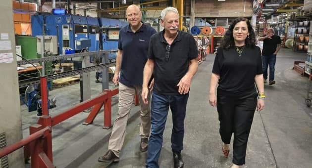 ח"כ נעמה לזימי במפעל טלדור