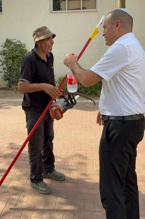 הפתעה מיוחדת לעובדי עיריית רחובות
