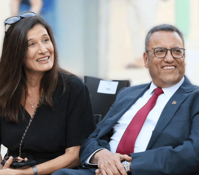 משה ליאון עם אריאלה רג'ואן (צילום: ארנון בוסאני) משה ליאון עם אריאלה רג'ואן