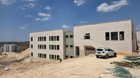 בית ספר חדש במודיעין (צילום: עיריית מודיעין) בית הספר העל יסודי אמי"ת בנות החדש במודיעין