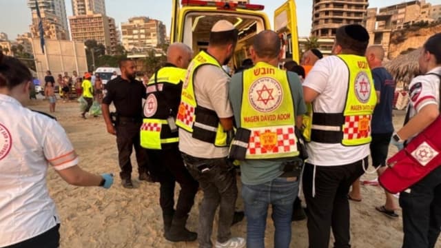 בן 80 התמוטט ונפטר בחוף סירונית