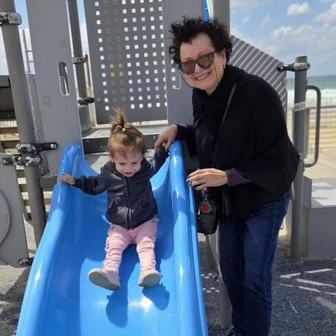 עדי ניר. מחכה לתרומת כליה שתציל את חייה