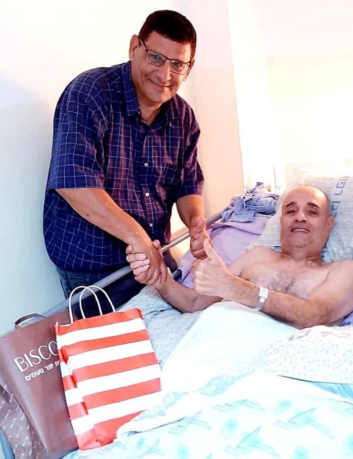 אבנרי ז"ל עם יו"ר ההסתדרות בכפר סבא הוד השרון שאול דור