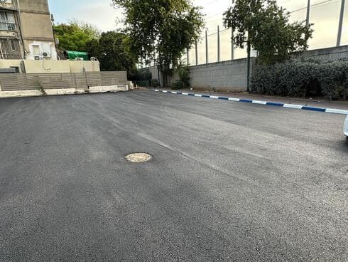 חניות כחול לבן בבת ים