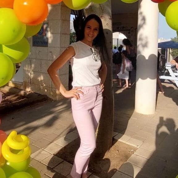 מנהלת בית ספר האלה (צילום: פרטי) מנהלת בית ספר האלה