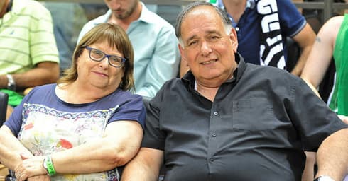 יונה יהב וחדוה אלמוג וסגניתו לשעבר (צילום: ראובן כהן עיריית חיפה) יונה יהב וחדוה אלמוג סגניתו לשעבר