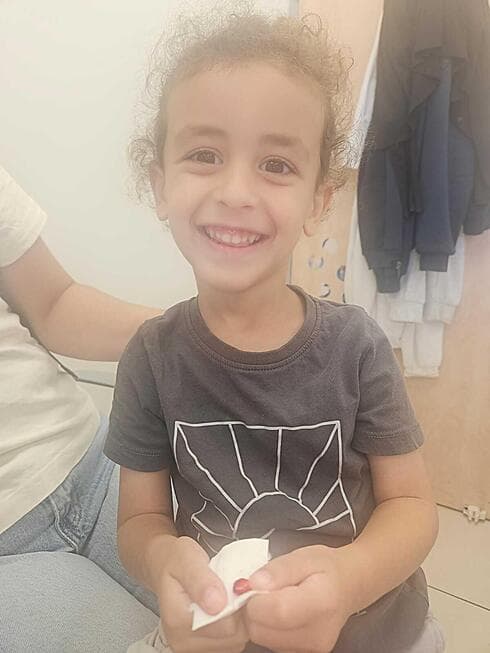 איתן עובד מנהריה איתן עובד מנהריה