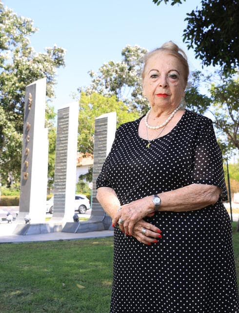 "כואב מאוד היחס שהמשפחות מקבלות מחלק מהציבור". אורה זק, השבוע (צילום: אלעד גרשגורן) אשת ראש העיר לשעבר, אורה זק