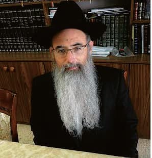 רבה הראשי של קרית אתא, הרב שלמה חיים דיסקין (צילום: נחום סגל) רבה הראשי של קרית אתא, הרב שלמה חיים דיסקין
