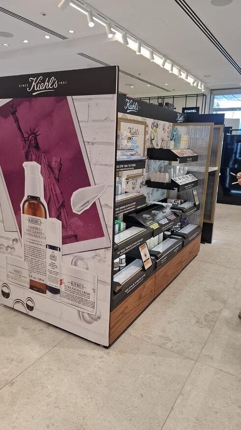 קילס. סניף חדש בתוך הסופר פארם בקניון בת ים