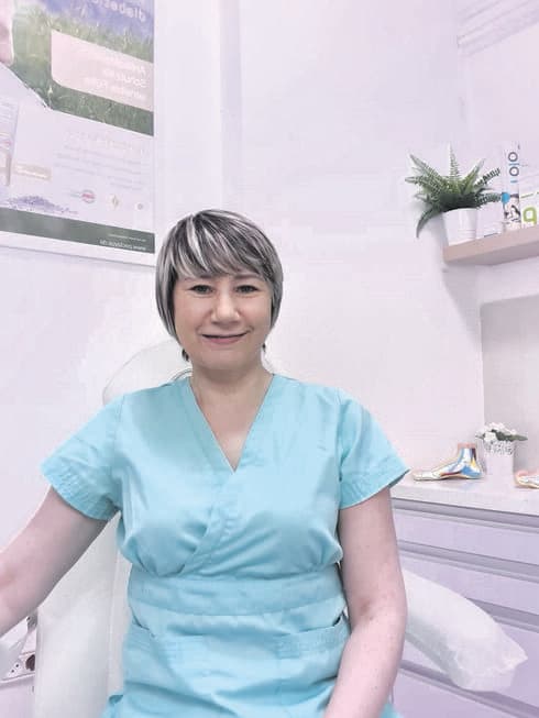 NHClinics. נטליה בעלת המקום NHClinics. נטליה בעלת המקום