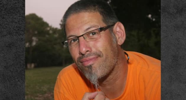 רונן אנגל רונן אנגל