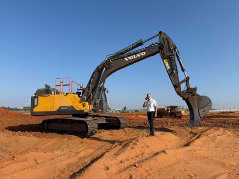 עבודות תשתית בשטח פרויקט הצעירים (צילום: עיריית כפר סבא) עבודות תשתית בשטח פרויקט הצעירים