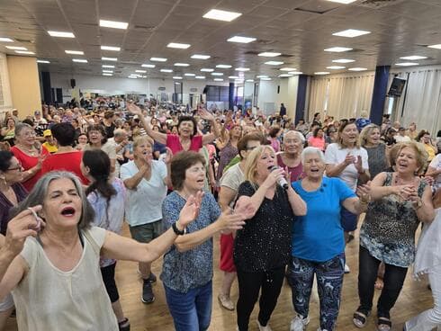 פעילות לאזרחים ותיקים בראשון לציון (צילום: עיריית ראשון לציון ) פעילות לאזרחים ותיקים בראשון לציון
