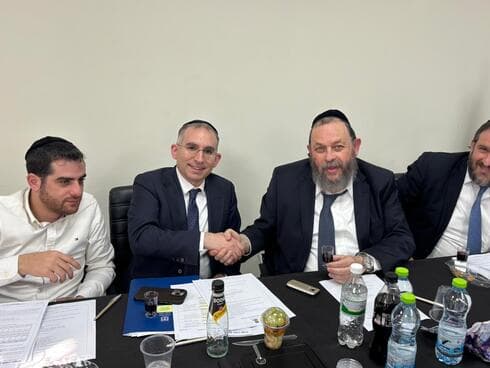 פגישת מנכ"ל משרד הפנים עם ראש עיריית מודיעין עילית פגישת מנכ"ל משרד הפנים עם ראש עיריית מודיעין עילית