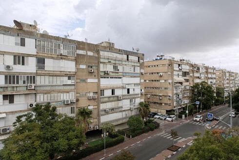 נאות רחל בחולון. מחאה נגד פינוי בינוי
