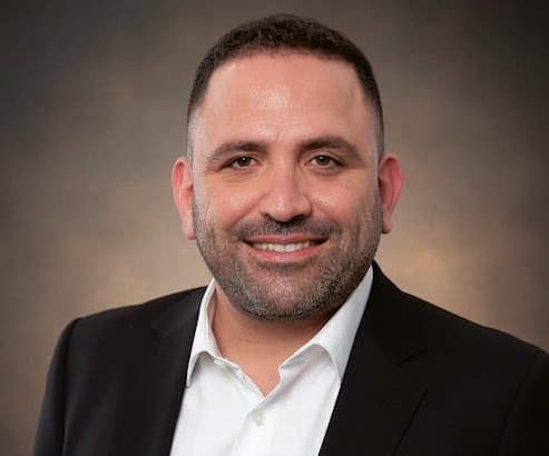 אביב איטח. "דיל מפעיל עליי לחצים"
