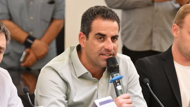 שיפגינו במקום אחר. יניב בן שושן יו"ר הליכוד חיפה (צילום: נחום סגל) יניב בן שושן יו"ר הליכוד חיפה חבר מועצה