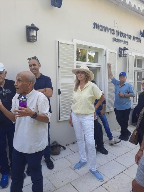 סיור תיירות ברחובות סיור תיירות ברחובות