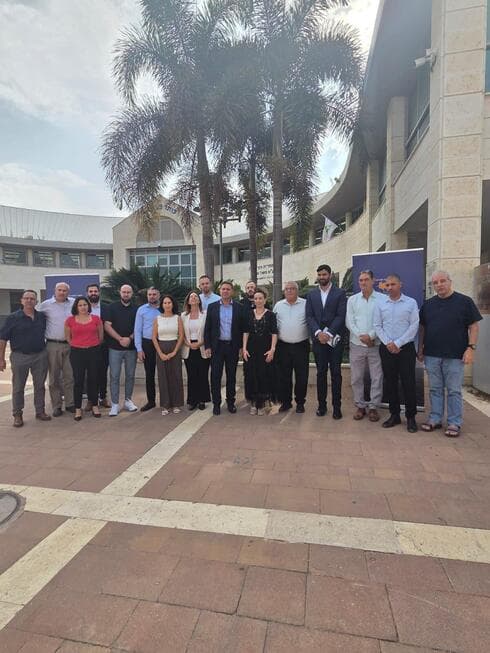 ראשי הרשויות הסמוכות לשטחי הרשות הפלסטינית (צילום: מועצה אזורית דרום השרון) ראשי הרשויות הסמוכות לשטחי הרשות הפלסטינית