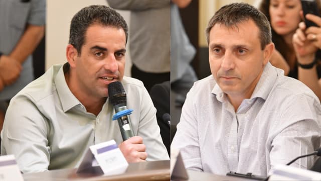 בן דיין (מימין) ובן שושן. סיעת הליכוד - אחד באופוזיציה והאחד בקואליציה (צילום: נחום סגל) בן דיין (מימין) ובן שושן. סיעת הליכוד - אחד באופוזיציה והאחד בקואליציה