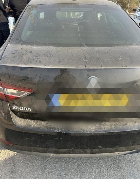 הרכב שאיתו נמלטו אחרי הדקירה בבת ים הרכב שאיתו נמלטו אחרי הדקירה בבת ים