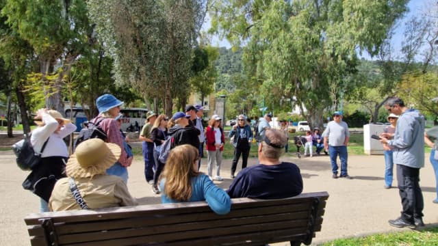 סיורים של "בשבילי חיפה"