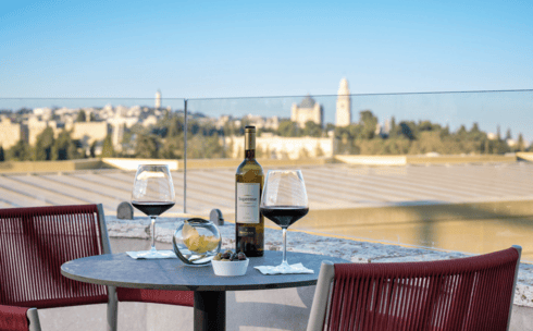 מרפסת טרקלין העסקים של מלון ענבל מרפסת טרקלין העסקים של מלון ענבל