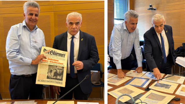 הצגת פריטי השואה ליאיר לפיד (צילום: יד עזר לחבר) הצגת פריטי השואה ליאיר לפיד