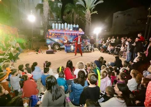 אירועי חנוכה בראשון לציון (צילום: עיריית ראשון לציון) אירועי חנוכה בראשון לציון