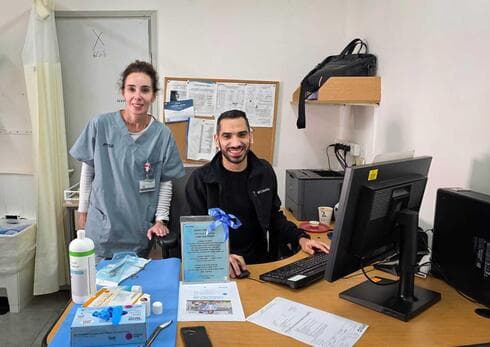דר עיסא מוחמד עם ענבל וקרט דר עיסא מוחמד עם ענבל וקרט