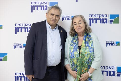 נשיאת האקדמית גורדון והשר אלקין נשיאת האקדמית גורדון והשר אלקין