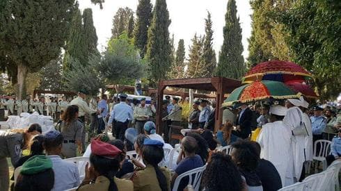 טקס הלוויה של סלומון גברייה בבאר יעקב | צילום: אנשי הדממה