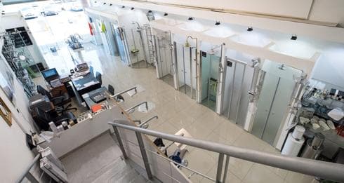 אולם התצוגה הגדול בארץ | צילום: פרטי