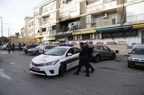 זירת השריפה בבית וגן. צילום: דוברות המשטרה