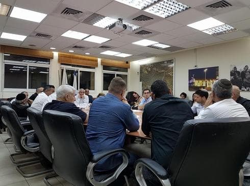 ישיבת המועצה. צילום: בנימין עודני ישיבת המועצה. צילום: בנימין עודני