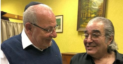 התרגש. בועז שרעבי ורחמים מלול |צילום עיריית רחובות