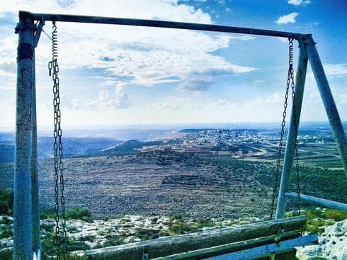 הנדנדה ביישוב פדואל. צילום: תיירות שומרון