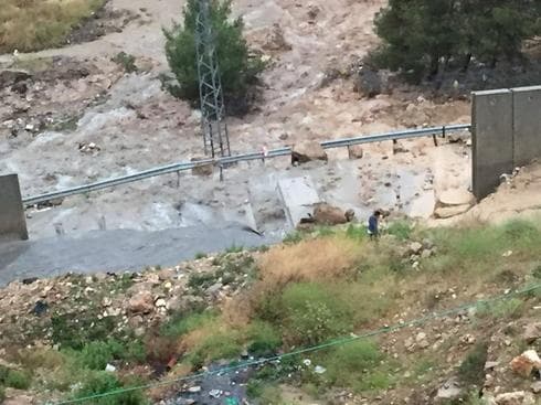 גדר ההפרדה בפסגת זאב מזרח. צילום: פרטי