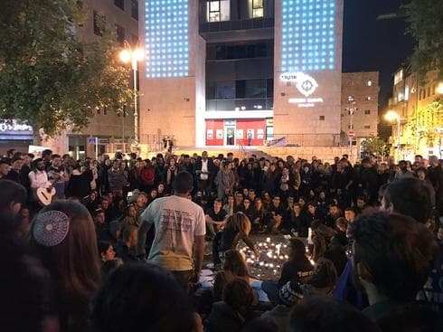 עצרת הזיכרון בכיכר ציון. צילום: לירן תמרי
