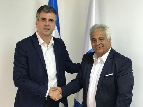 אלי כהן ובני ביטון. צילום: דוברות משרד הכלכלה
