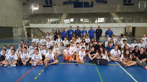 חברי המשלחת הצעירים. הצלחה מסחררת | צילום: עיריית הוד השרון