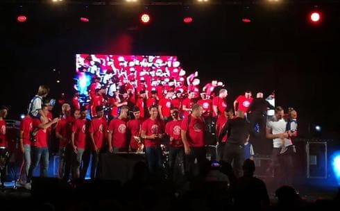 מופע חגיגות העלייה של הפועל חדרה (צילום: דותן סימון)