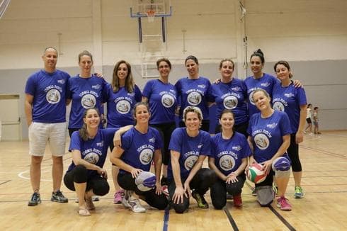 נתנו פייט גדול והסתפקו במקום השני. בנות "נווה דליה א'", האלופה היוצאת. צילום: רולי שטיינר נתנו פייט גדול והסתפקו במקום השני. בנות "נווה דליה א'", האלופה היוצאת. צילום: רולי שטיינר