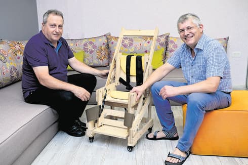 ירחי וקליינר עם הכיסא. פונציאל של אלפי יחידות. צילום: יואב דודקביץ'