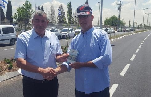 חונכים את דרך יוליאנה | צילום: איתמר רותם