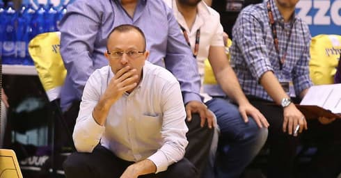 שמיר. איך עוצרים מפולת? | צילום: ראובן שוורץ