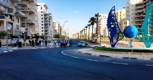 דרך מנחם בגין לאחר השיפוץ | צילום: איתמר רותם דרך מנחם בגין לאחר השיפוץ | צילום: איתמר רותם